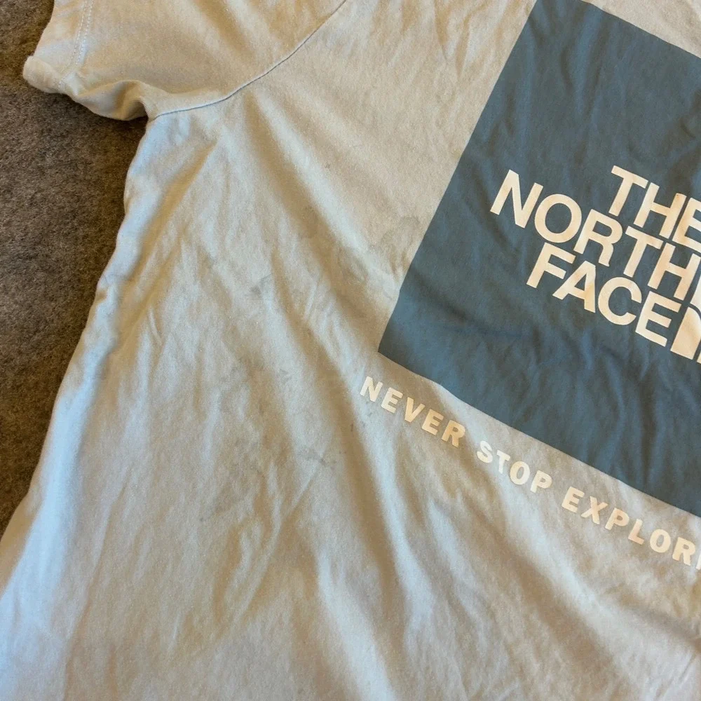 Women's The North Face Never Stop Exploring Baby Blue Outdoors T-Shirt Size Lg - Picture 10 of 11